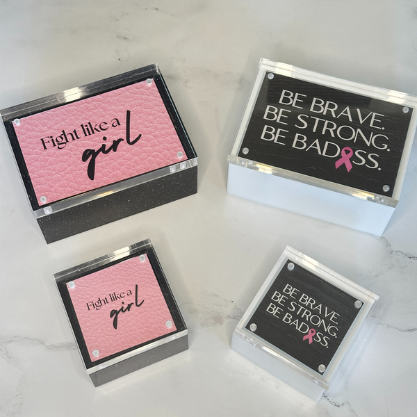 4x4 & 5x7 magnetic photo boxes showing quotes in them.