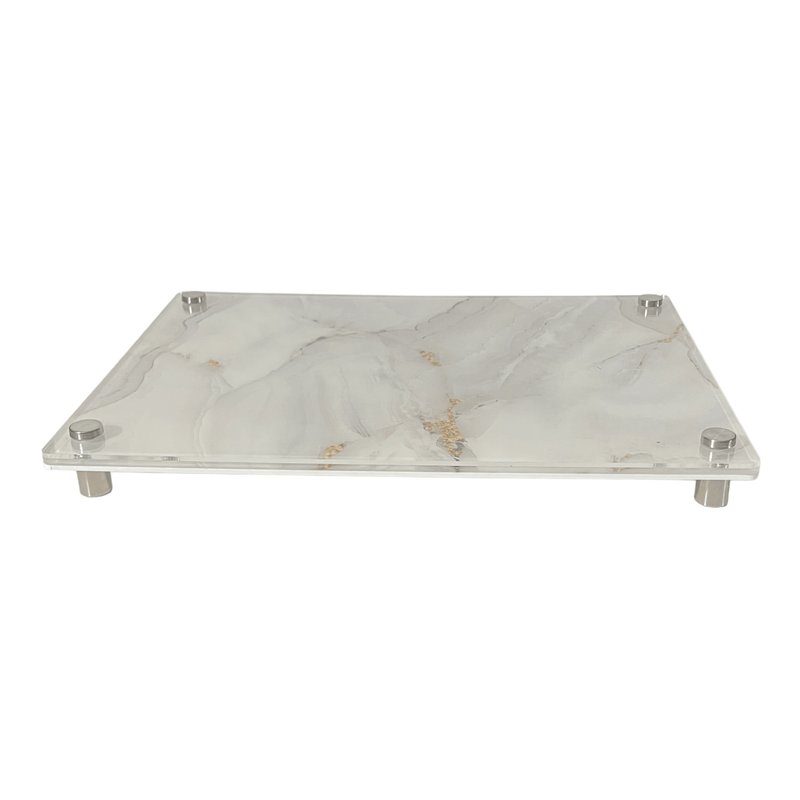 Raised serving platter in white gold marble - A Gifted Story